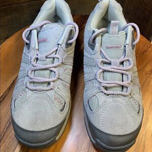 Hi tech sneakers.  Inv 5421a